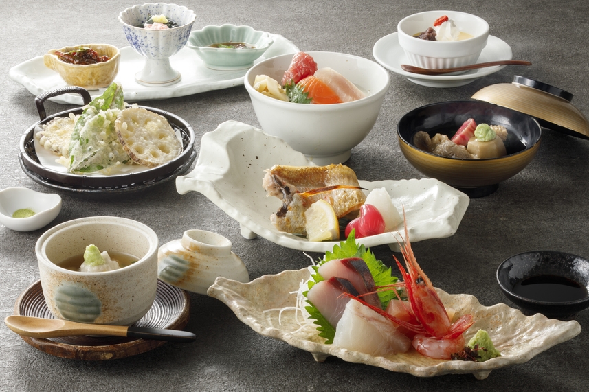 【2食付】11月・12月限定☆市の蔵 片町店「香箱ガニ＋オリジナルコース」