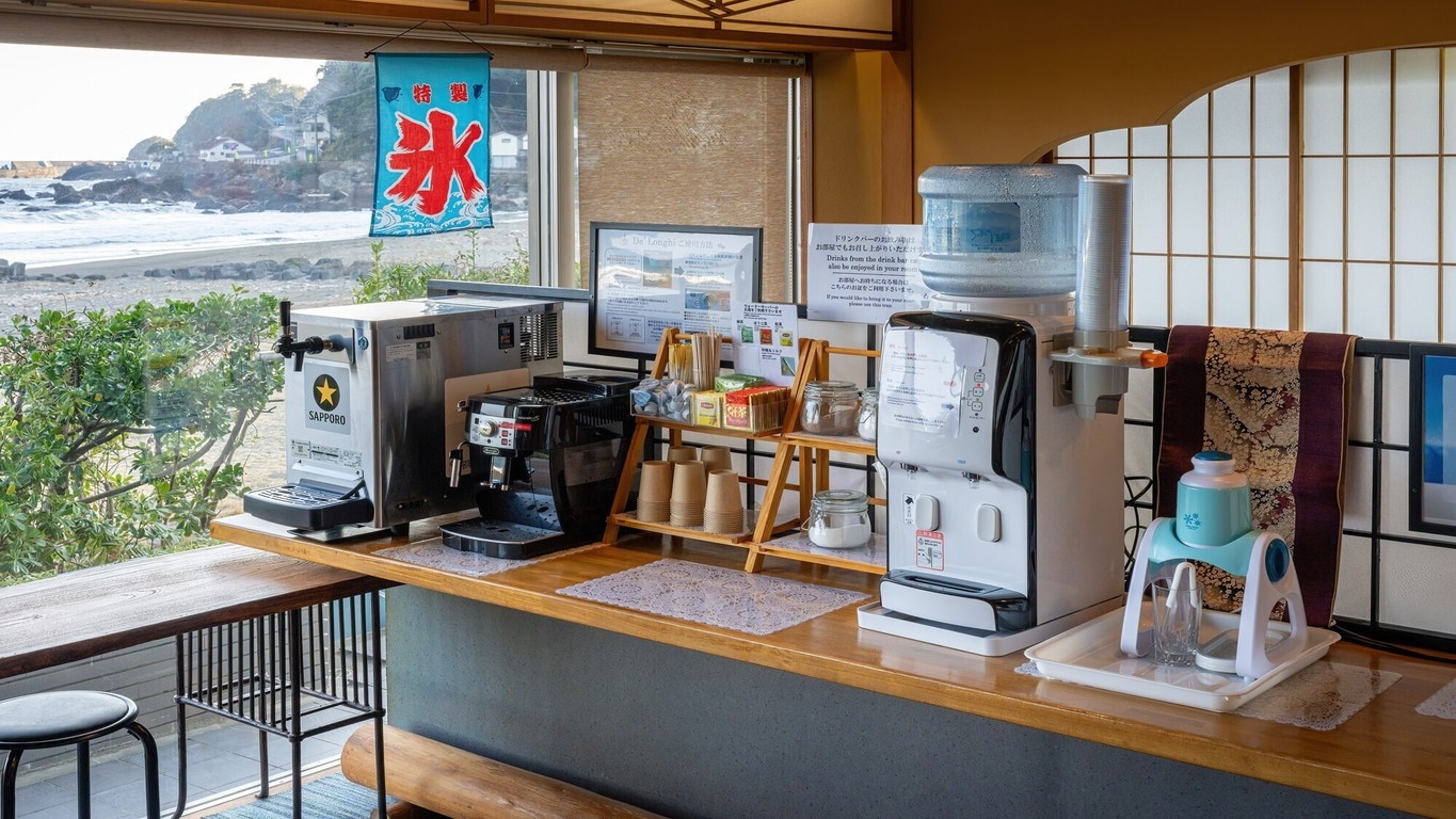 【ファミリーサマープラン朝食付】ご家族旅行応援♪みんなでわいわい夏を満喫★嬉しい１０大特典付★