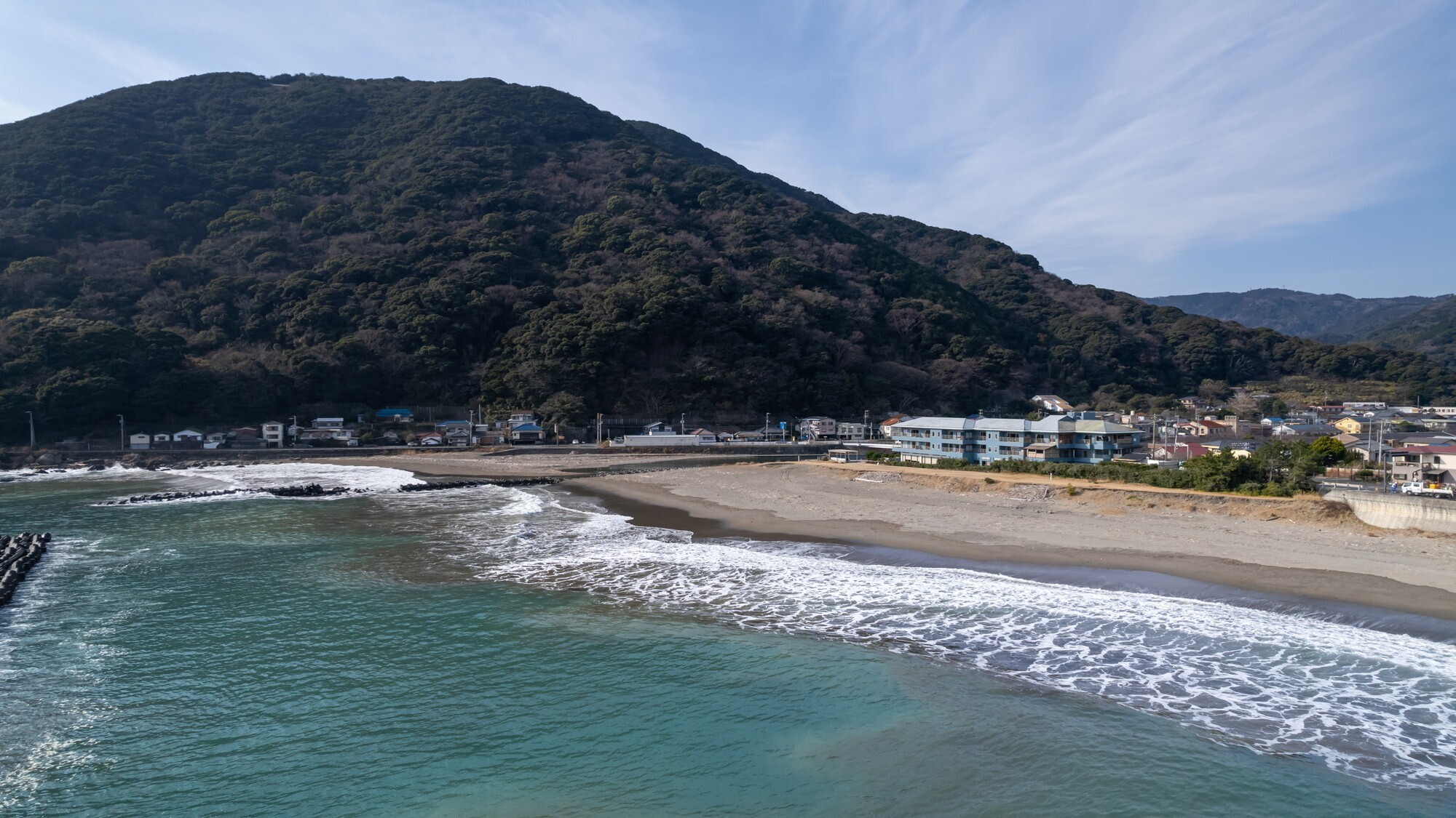 景色に、波の音に癒される時間をご堪能ください