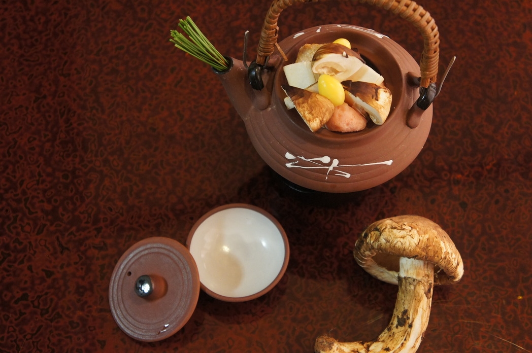 【ハーフ松茸プラン】外せない旬の味覚をお手軽に松茸料理4品ー創作会席と松茸料理をご堪能 食事個室対応