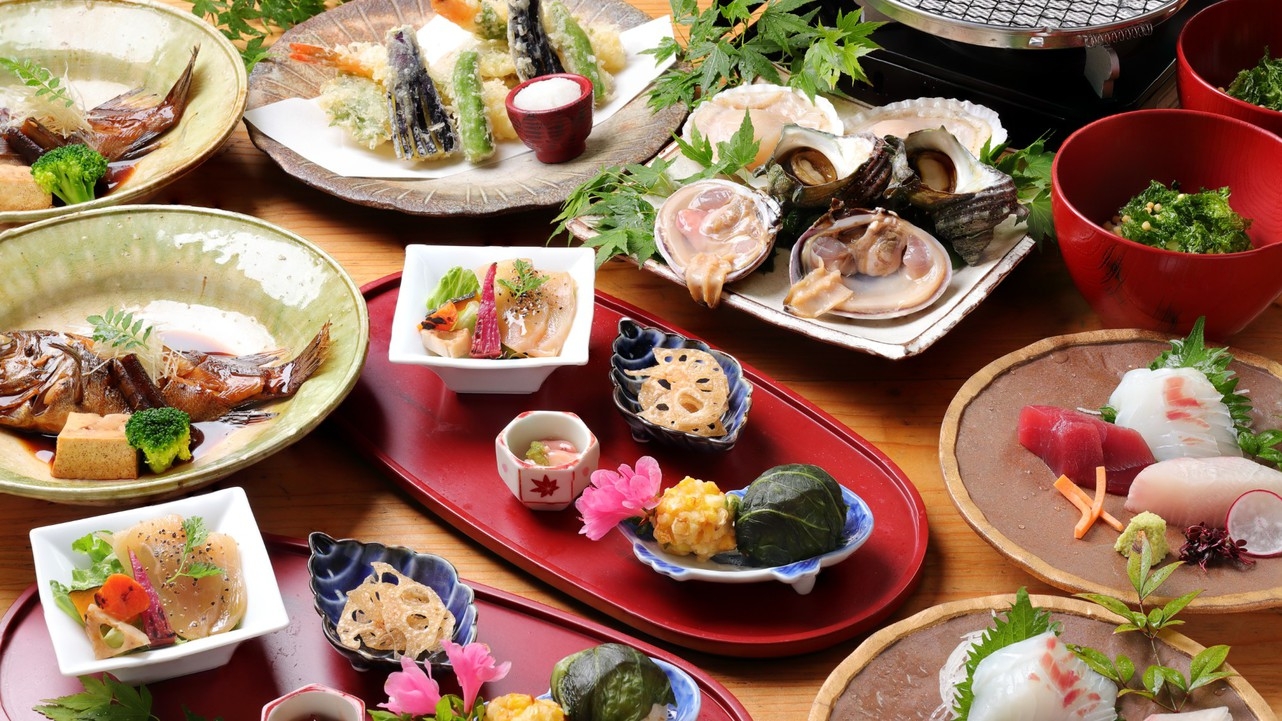 地物海鮮料理 伊勢網元食堂でご夕食と日本料理 伊せ吟のたっぷり朝食で二つの施設を愉しむ