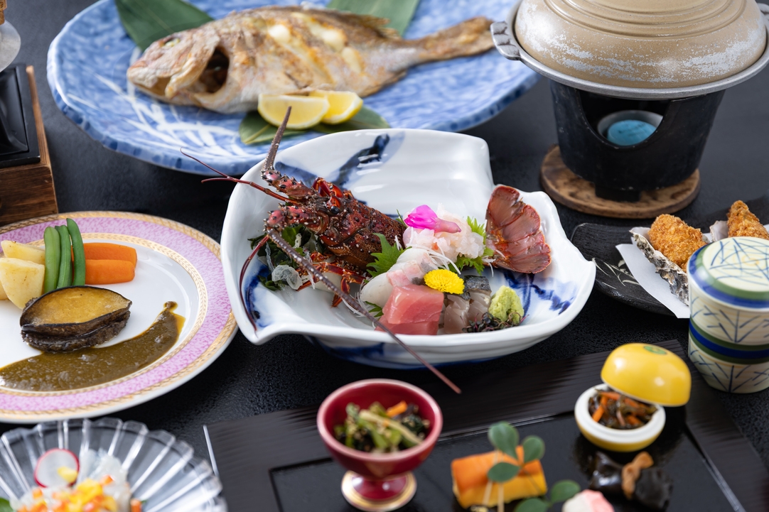 ** 花のれん **鮑ステーキ・伊勢海老お造り・鯛姿焼_美味饗宴【朝食はお部屋で焼きたてのパンを】