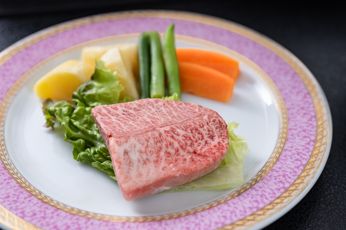  【U−29旅おすすめ】貸切風呂＆乾杯ドリンクをサービス＊ 活力充電　松阪牛・伊勢海老がついた会席