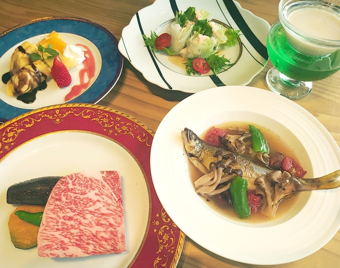【8月・9月】〜季節毎の旬な食材を使った創作コース料理〜