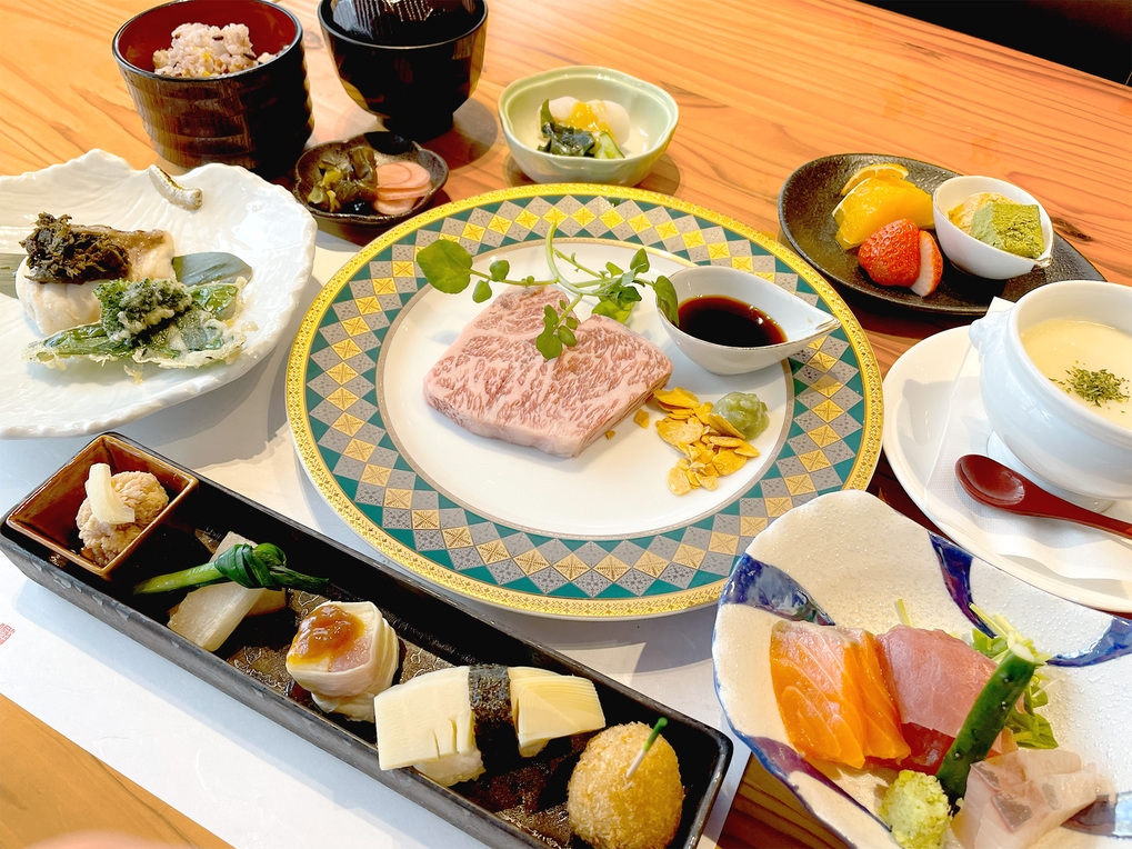 【人気NO.1】《3月》黒毛和牛のステーキがメイン！会席プラン