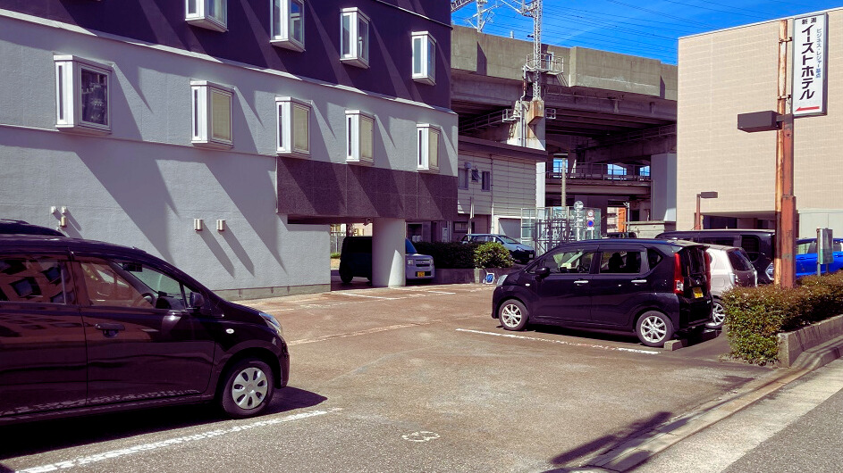 駐車場有（有料）