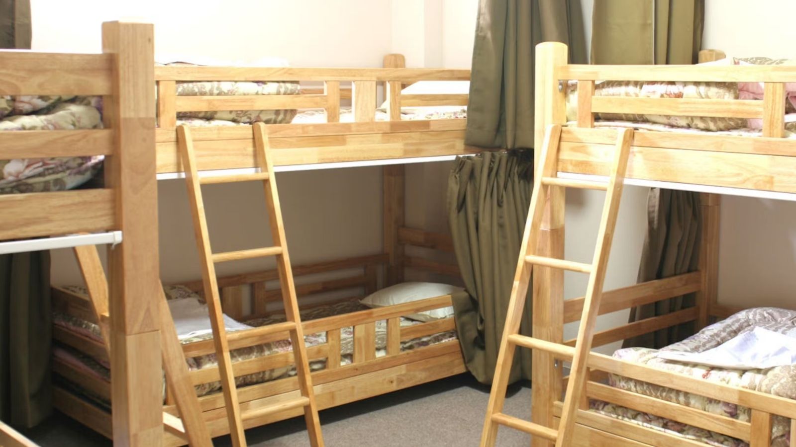 別館 ドミトリー