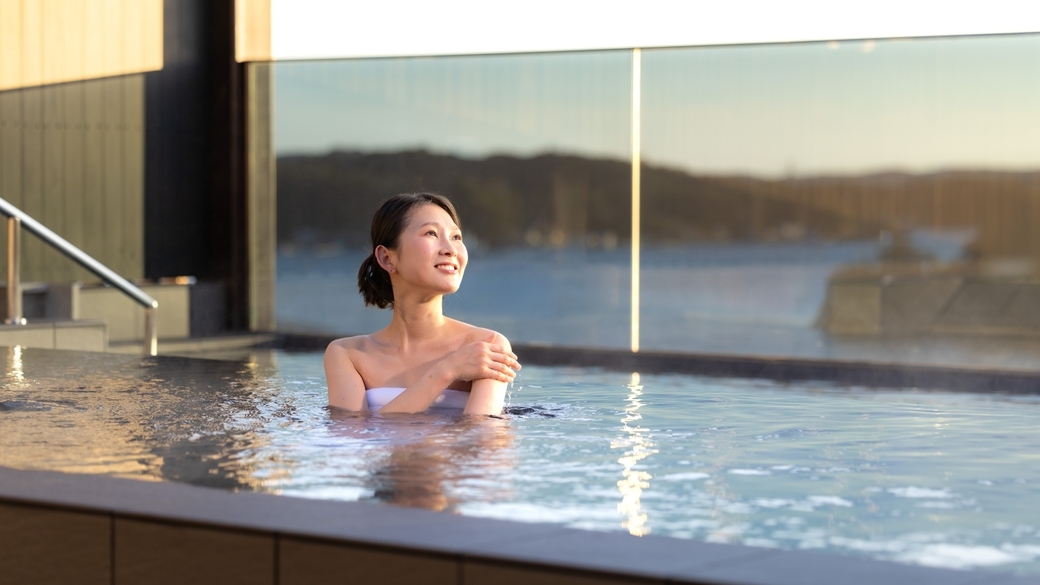 【楽天スーパーSALE】英虞湾を望むオーシャンフロントの温泉宿 基本バイキングプラン