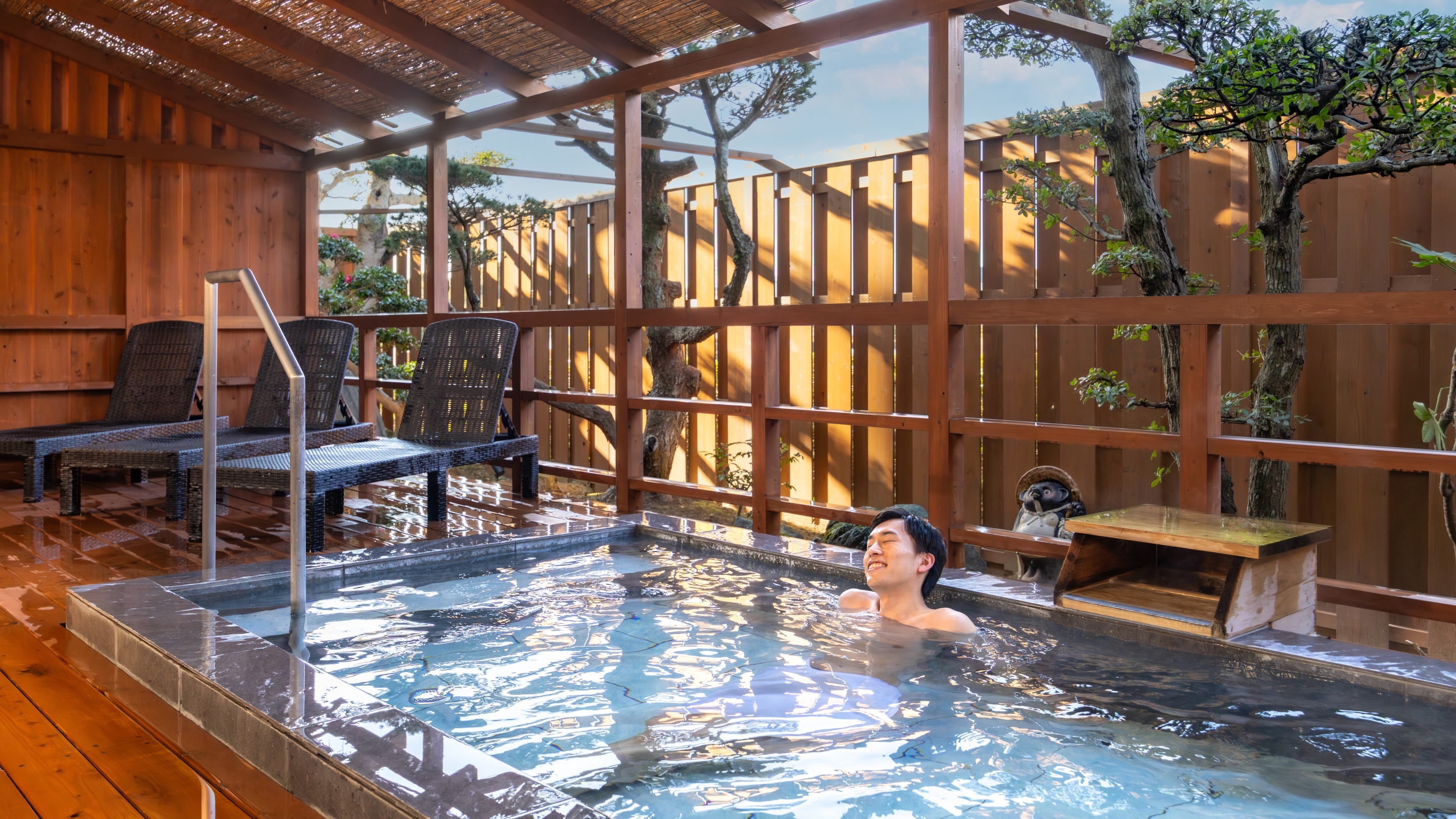 露天風呂 涼風の湯（男女入替制）