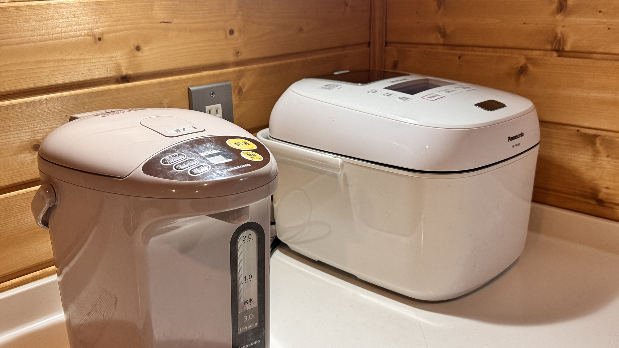 ◆【新コテージ】 10人用　　ポット・炊飯器も完備