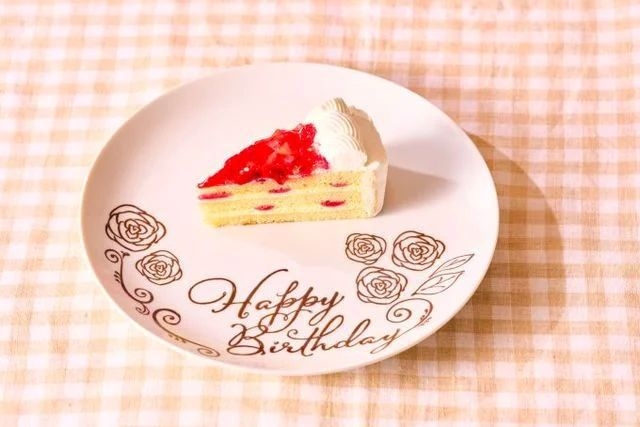 日にち限定　大人の皆さまへ誕生月・前後１か月のご利用で2，000円引き＆バースデープレート付き
