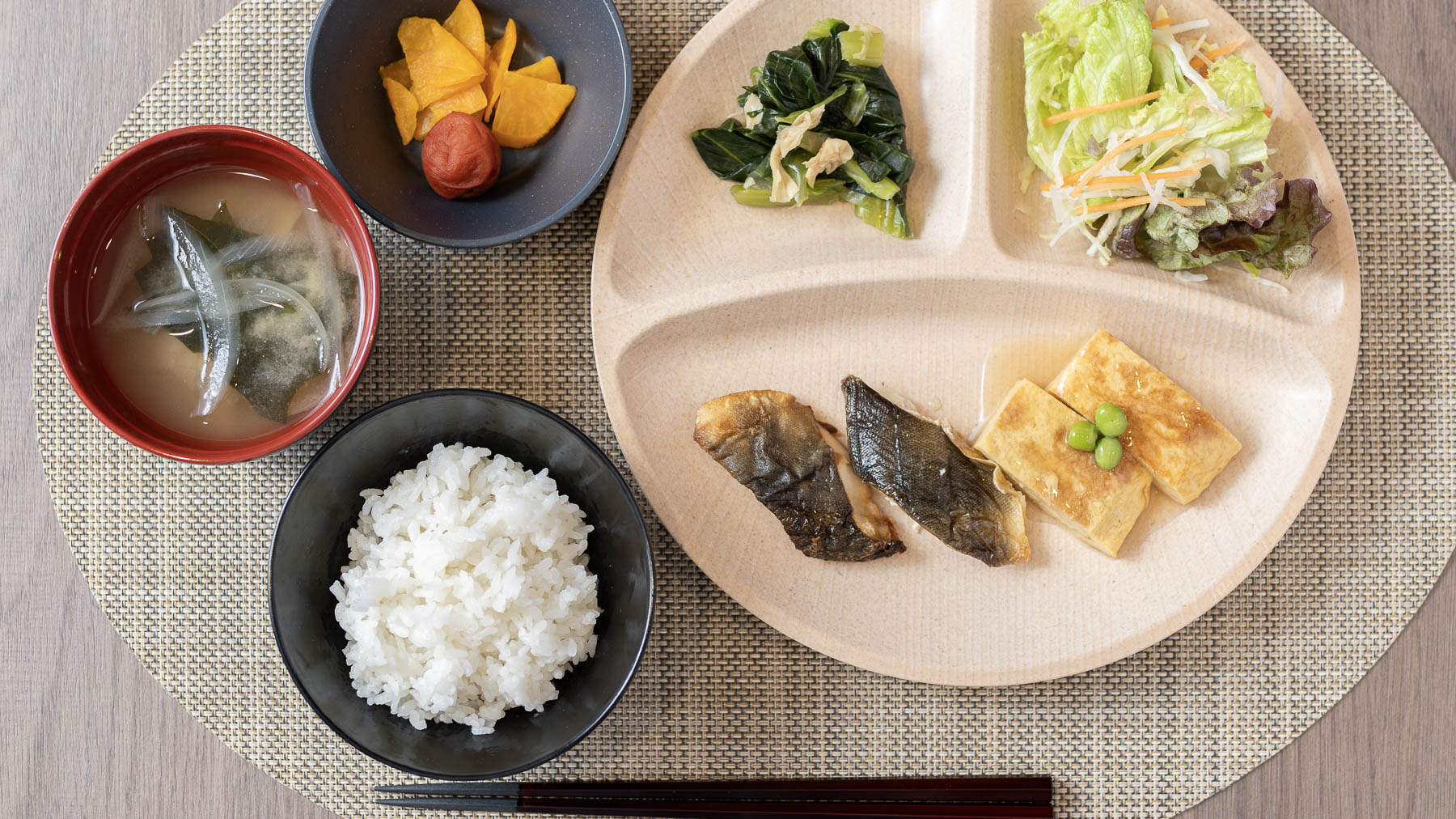 健康的な一日を支える朝食メニューです