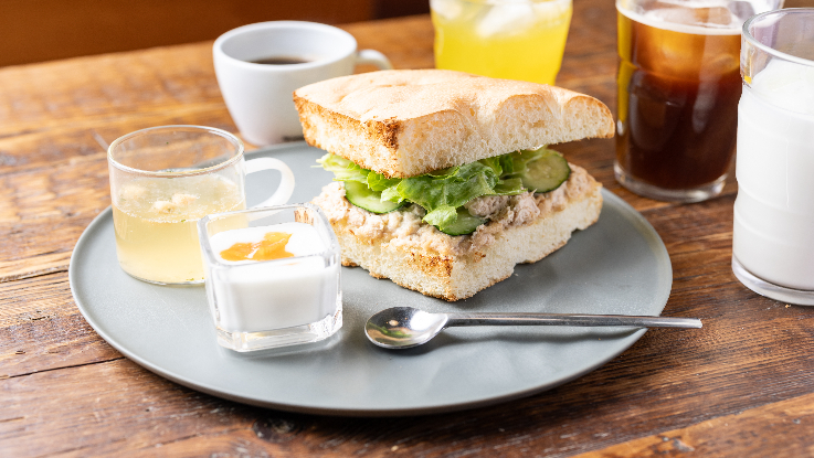 ボリューム満点サンドイッチ