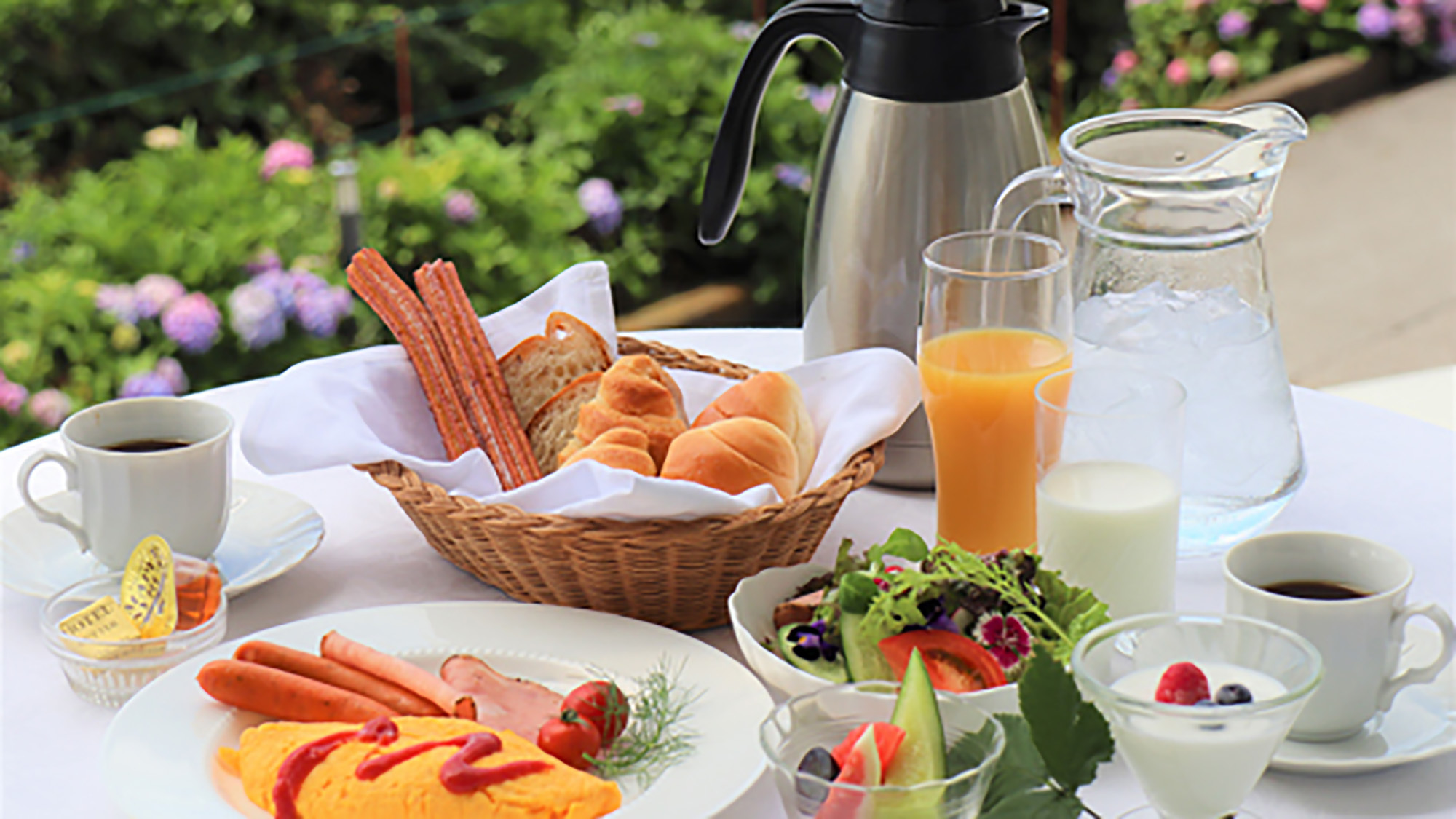 【朝食付（夕食なし）】森の朝ごはん〜お野菜・フルーツ・卵料理・パン・ジュース〜