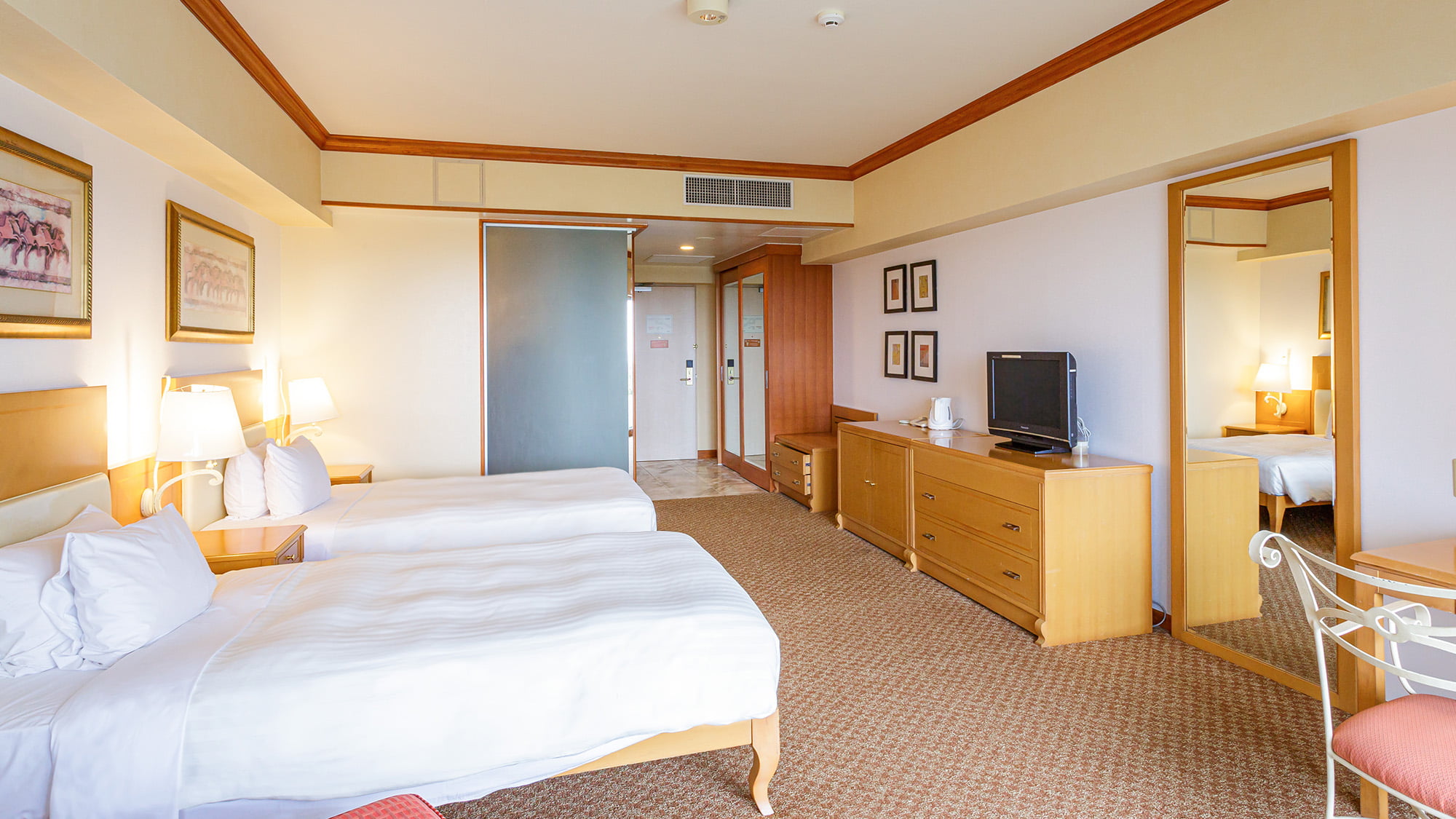 ◇ウィングタワー　エグゼクティブツイン