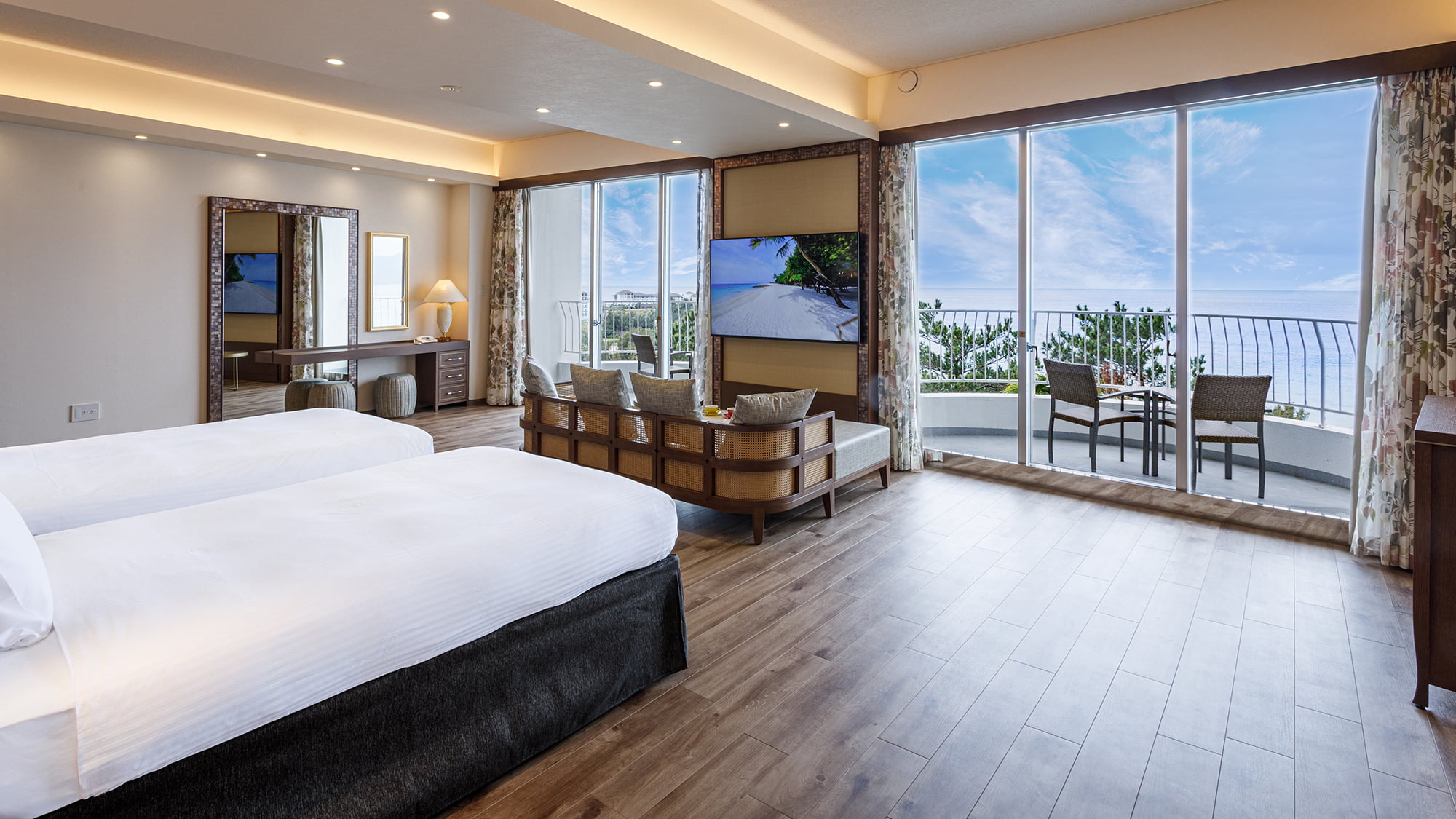 ユニバーサルコーラルビュー／オーシャンフロント(2階)