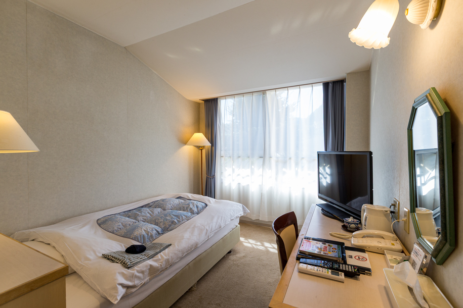 【シングルルーム/バストイレ付】全室禁煙