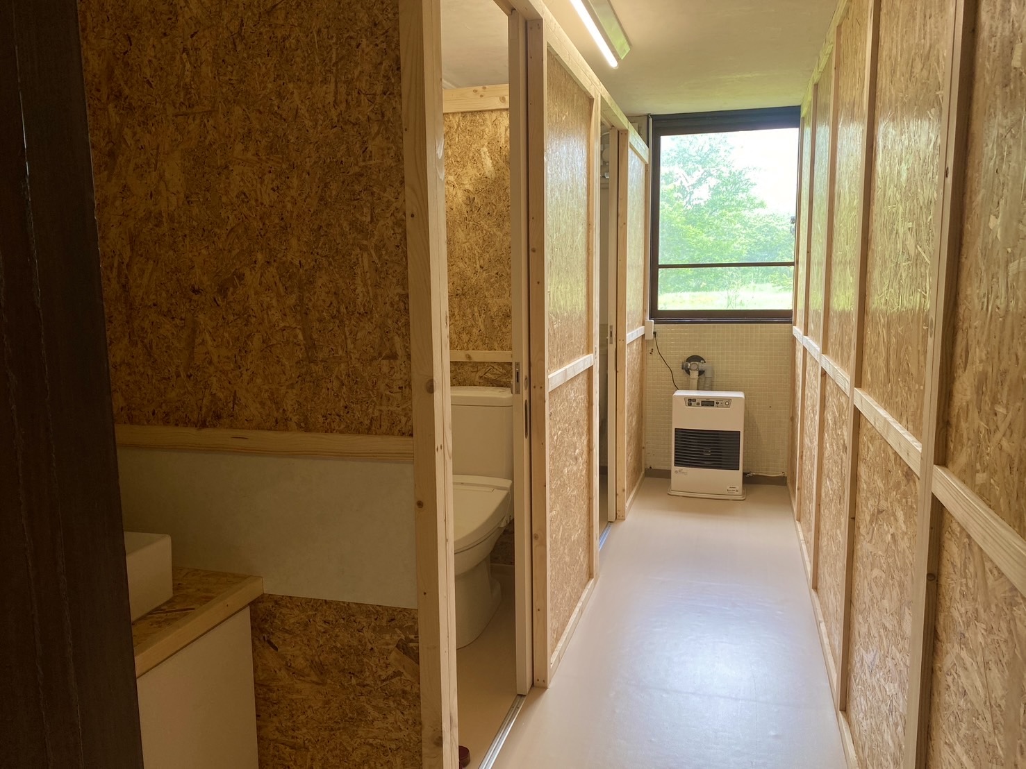 本館1階トイレ_概観