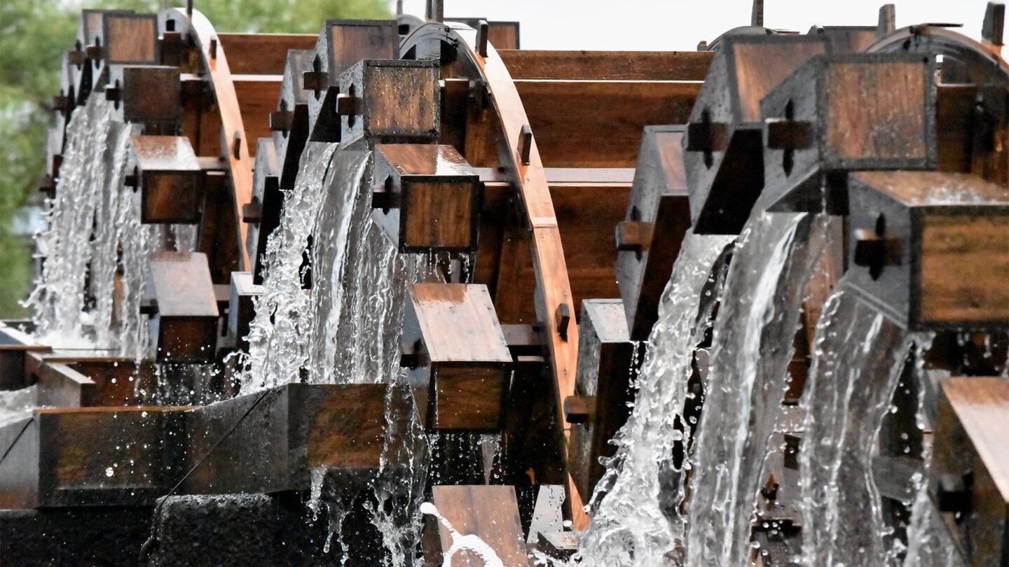 朝倉の三連水車 02