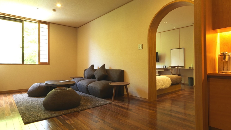 ◆デラックスツイン（客室一例）／ツインベッド＋リビングの、52平米のデラックスツイン