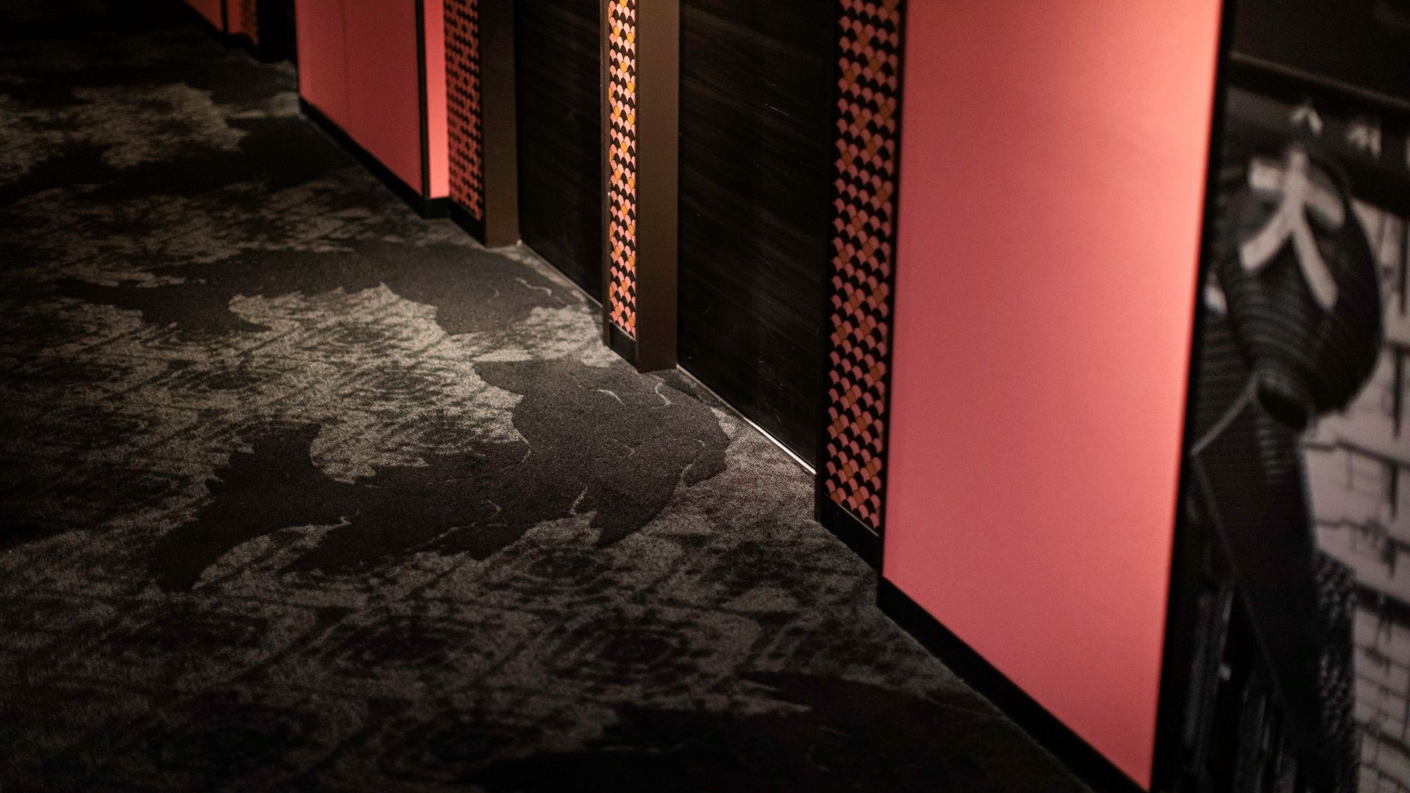 リニューアルフロア　客室廊下イメージ