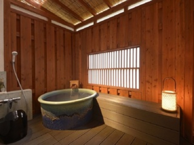 露天風呂付客室　和室１０畳(１階)