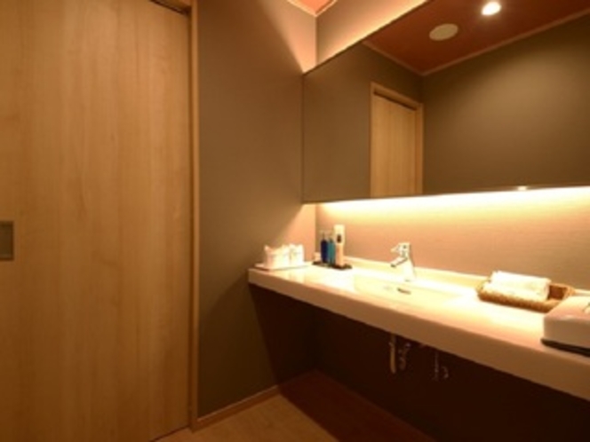 露天風呂付客室　和室１０畳(１階)