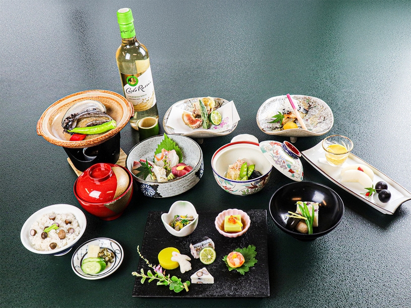 【２食付】厚生労働省大臣受賞の料理長が作る！食べて笑顔になる「笑味会席」プラン