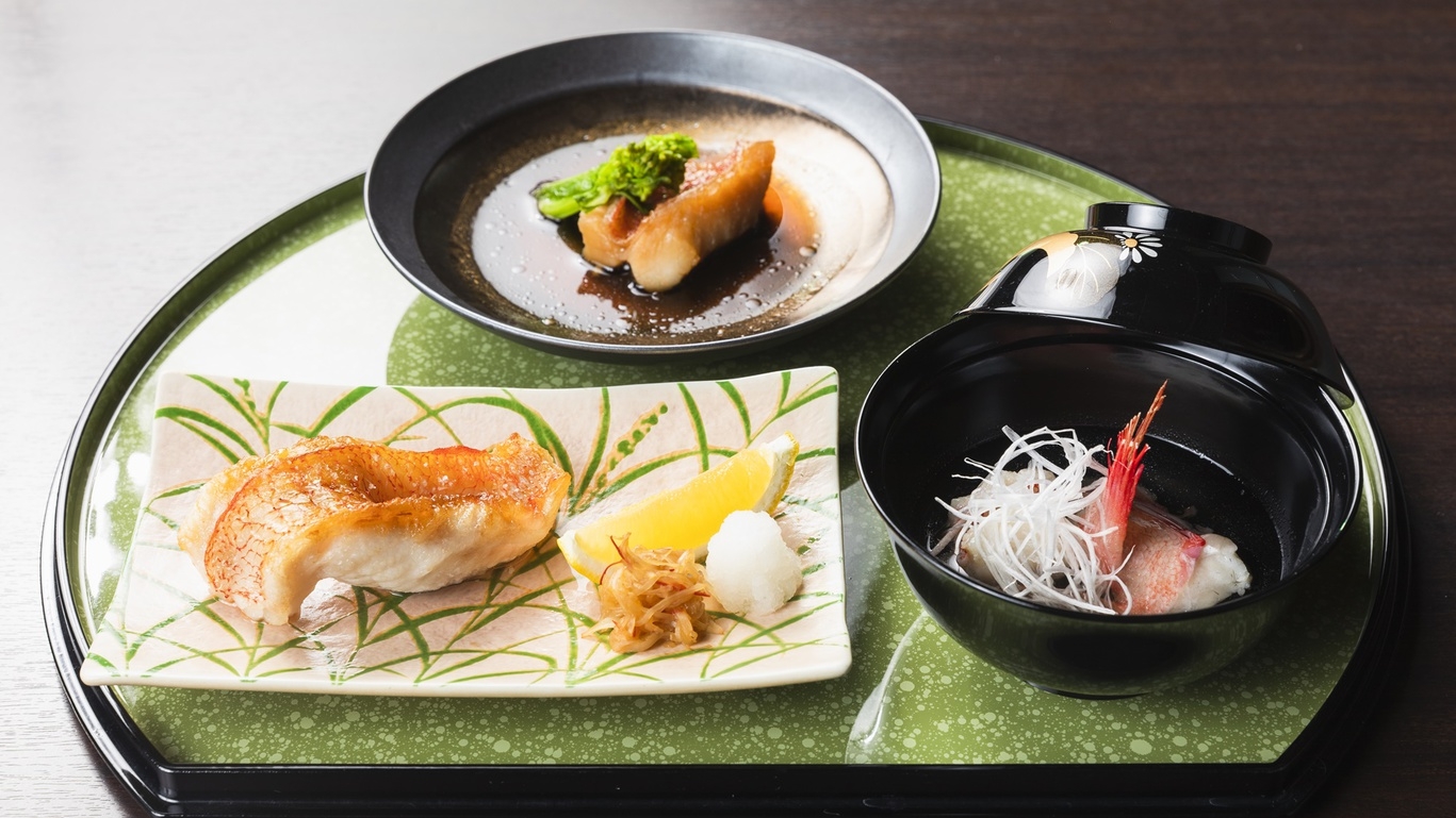 【4〜5月限定きんきん3種食べ比べ＋トゲクリ蟹付】「赤い宝石」と「花見ガニ」に舌鼓◆（本館・西館）＞