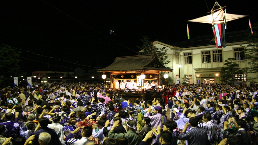 ◇徹夜おどり【8月13～16日】