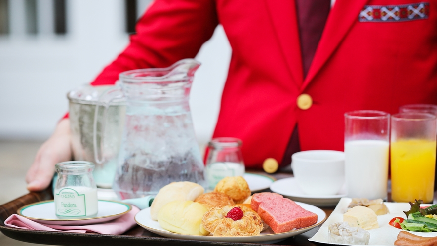 【朝食】爽やかな空気の中で召し上がる朝食は格別です