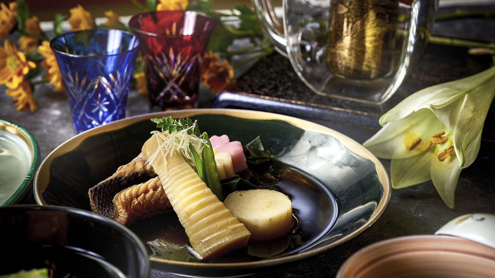 【ご夕食一例】和を大切にする当館だからこその、“五感が喜ぶ”日本の四季の恵みをお召し上がりください。