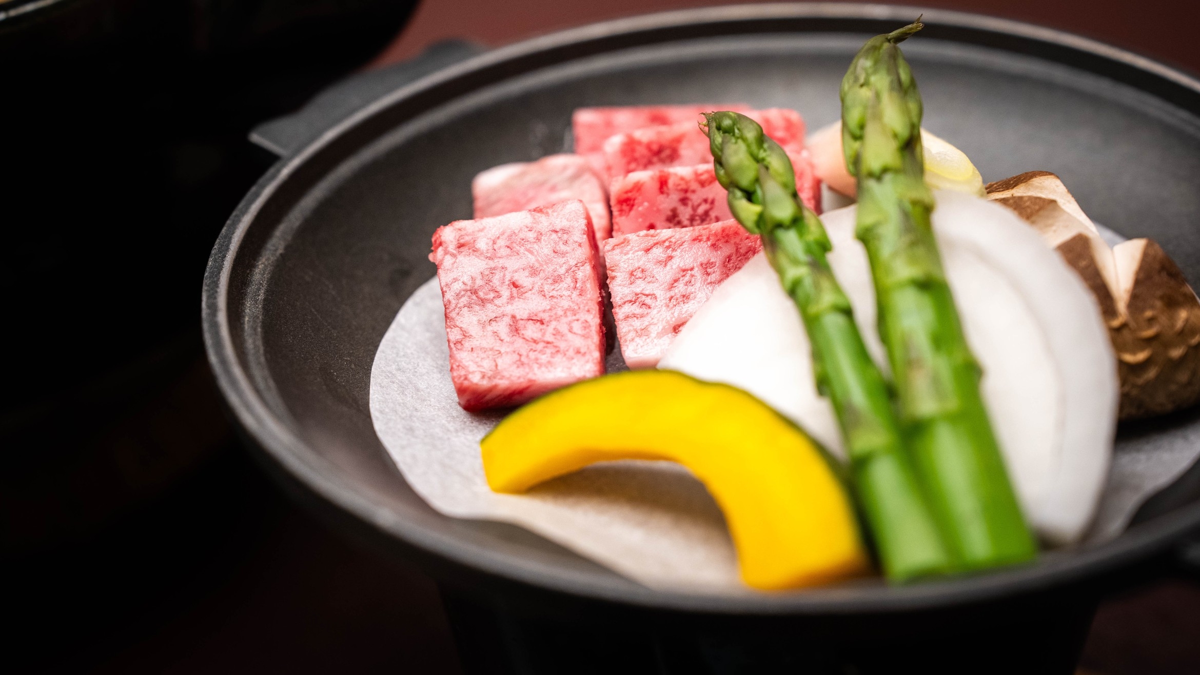 【夏限定｜仲居厳選　冷酒3種飲み比べ×お部屋食】源泉掛け流し露天風呂付スイートルーム【夕・朝食付き】