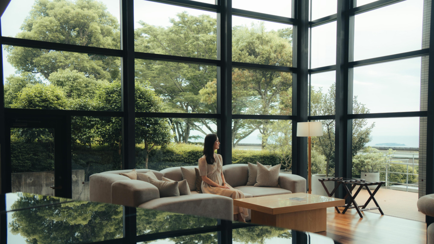 【 3名以上のご利用がお得 】ポイント5％付与 絶景温泉×五感に響く食のハーモニー/夕・朝食付