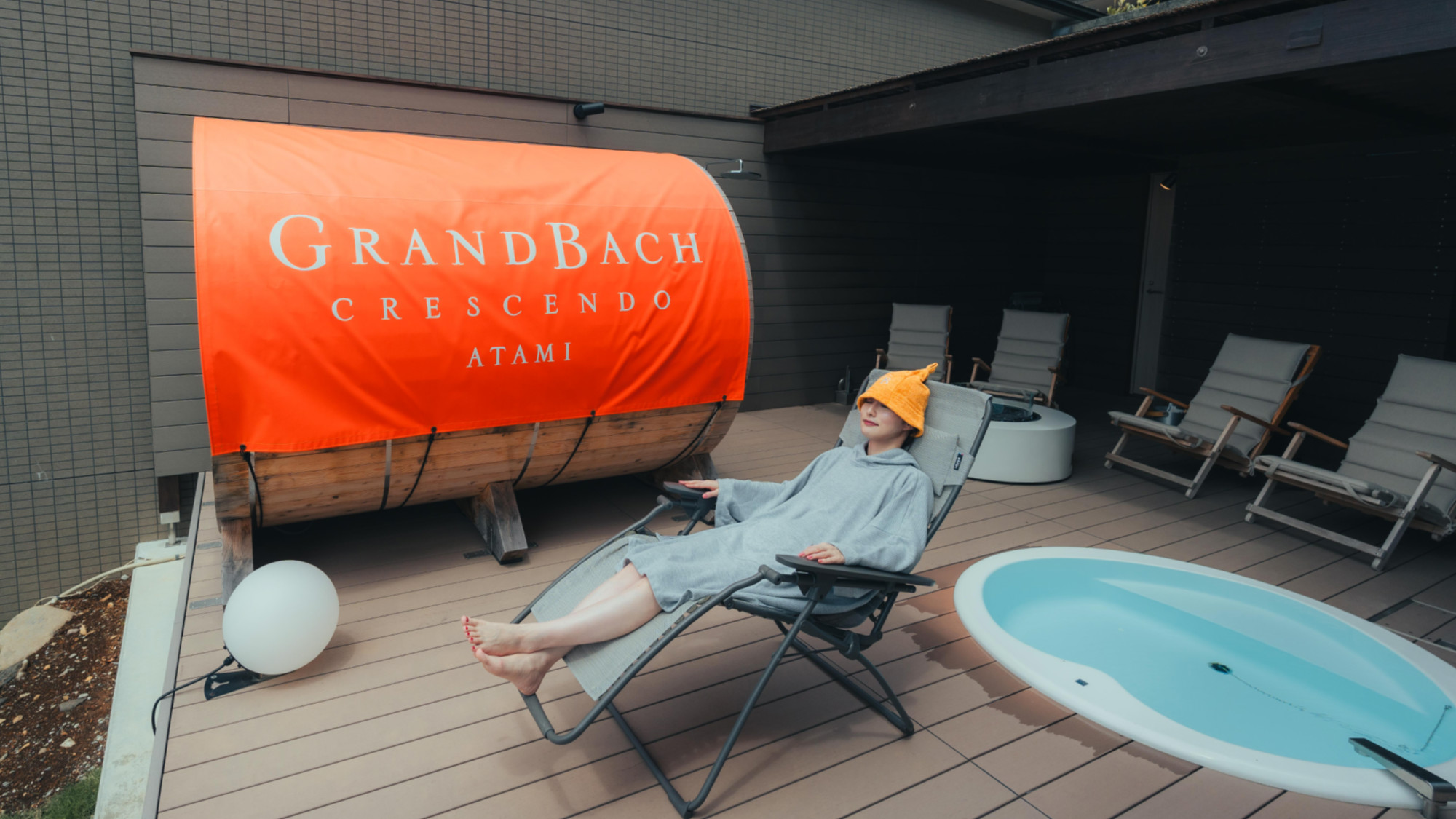 【貸切バレルサウナ】ご利用時間6:30~18:30の内2時間、1組6名様までご利用可能