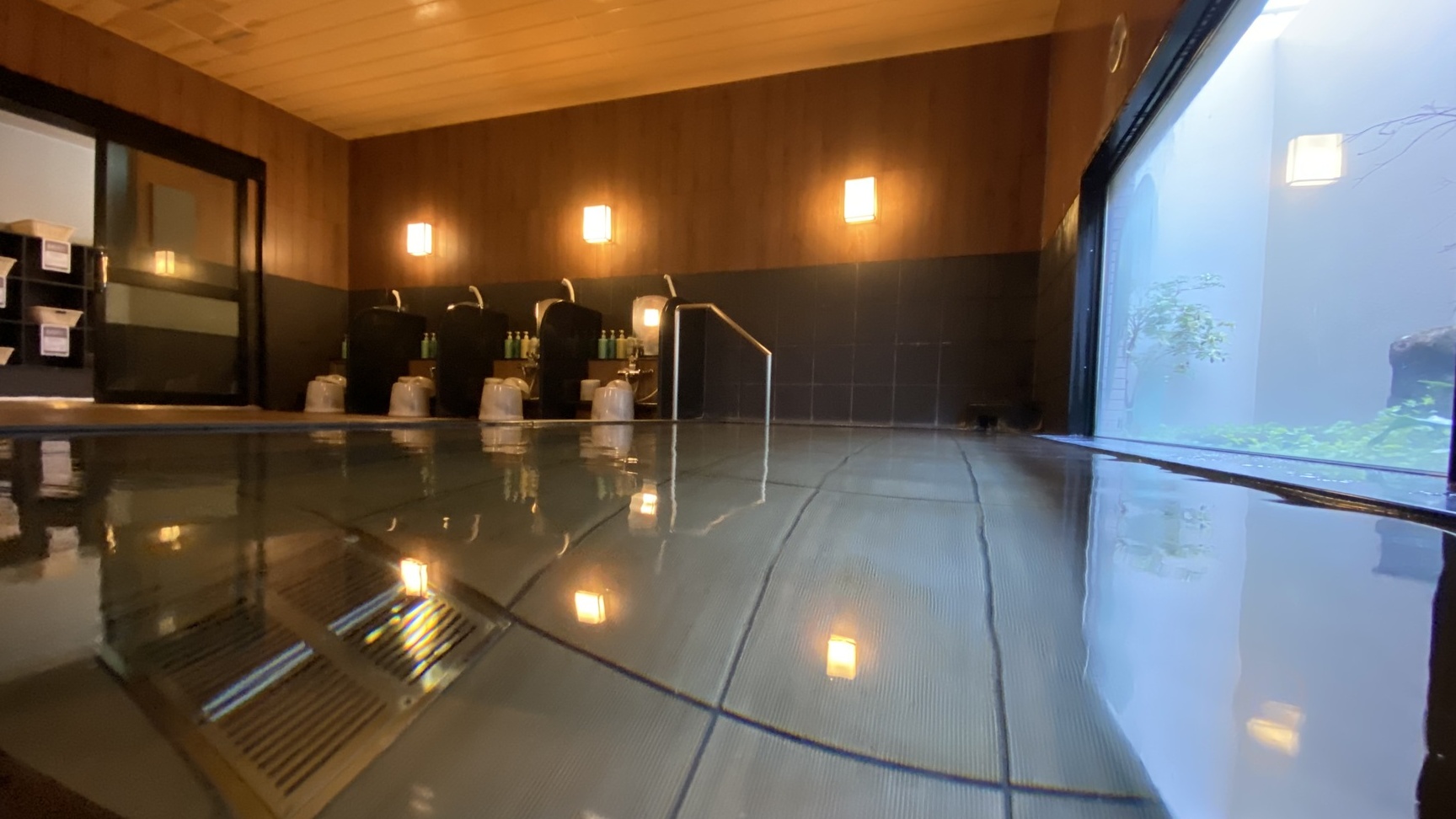 男性大浴場（洗い場②）