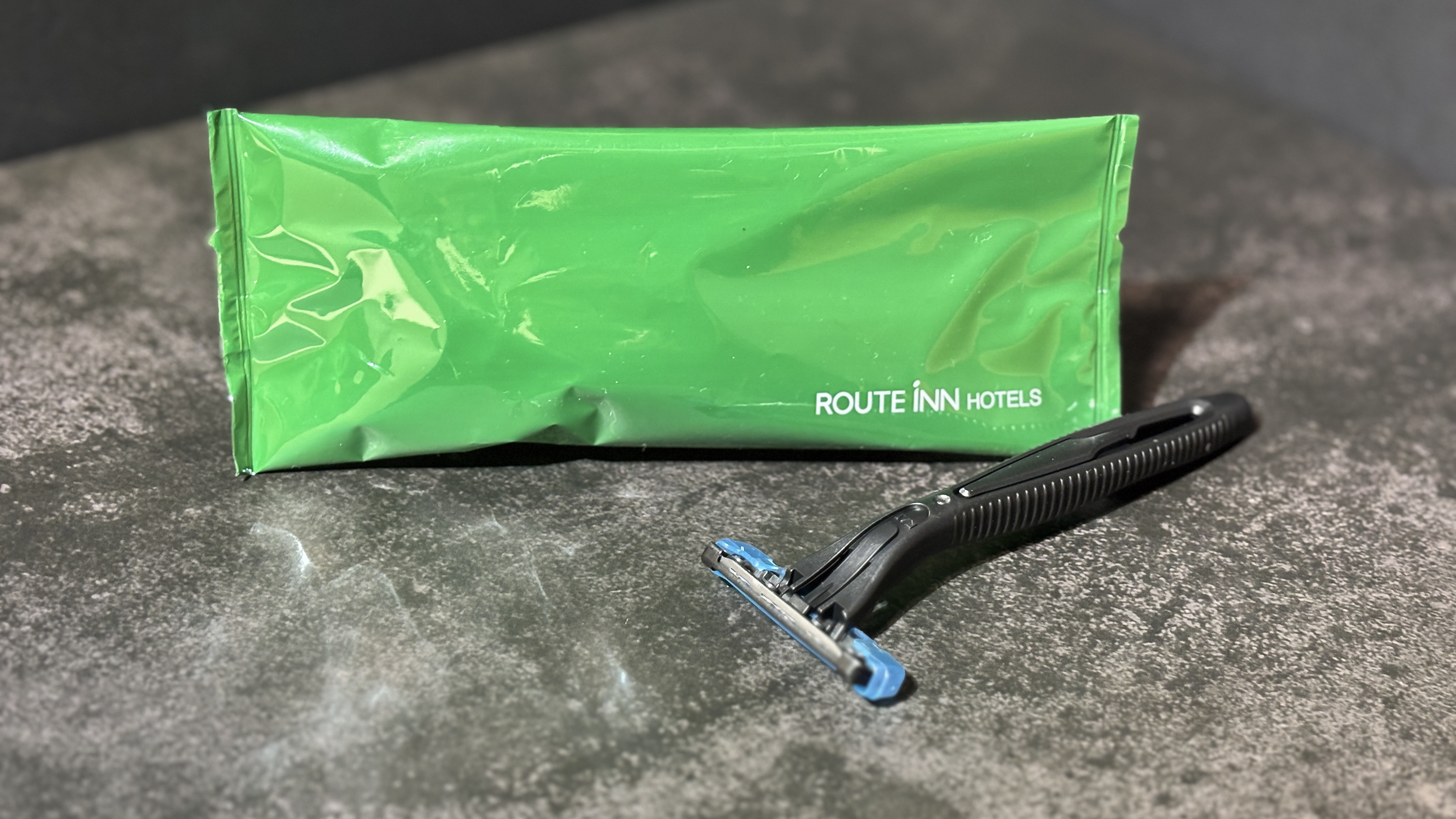 レザー（T字カミソリ）