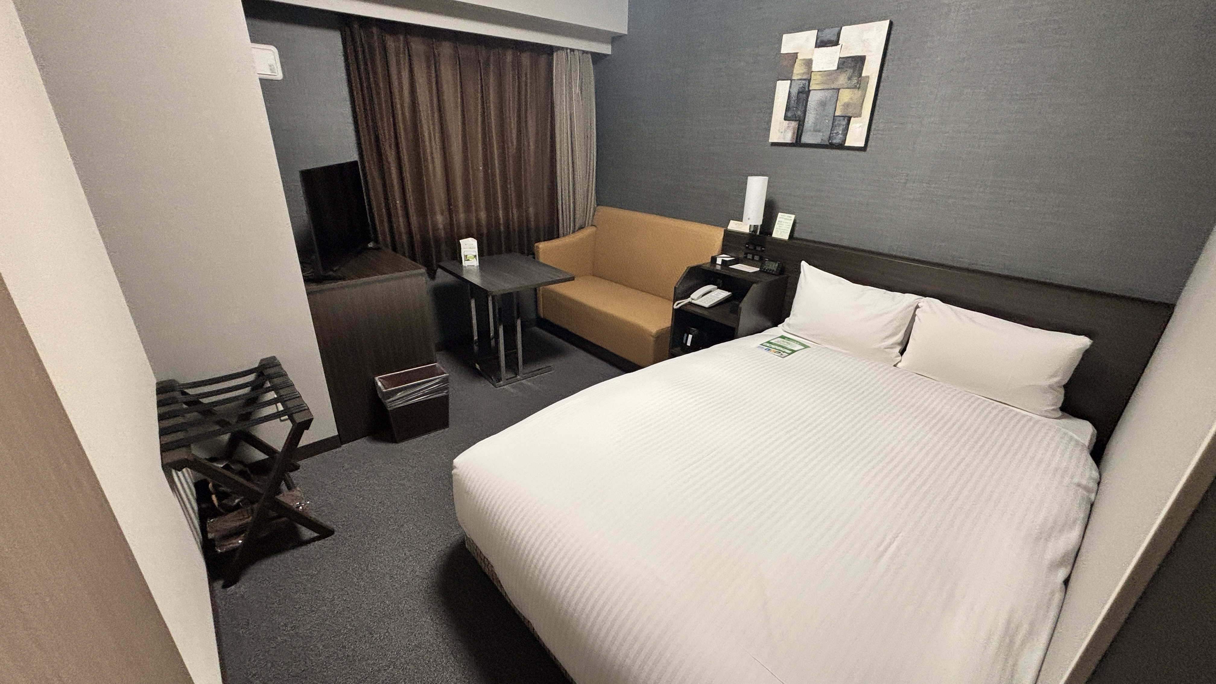 コンフォートセミダブルルーム①