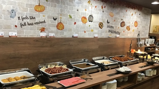 ハロウィン（朝食レストラン風景）