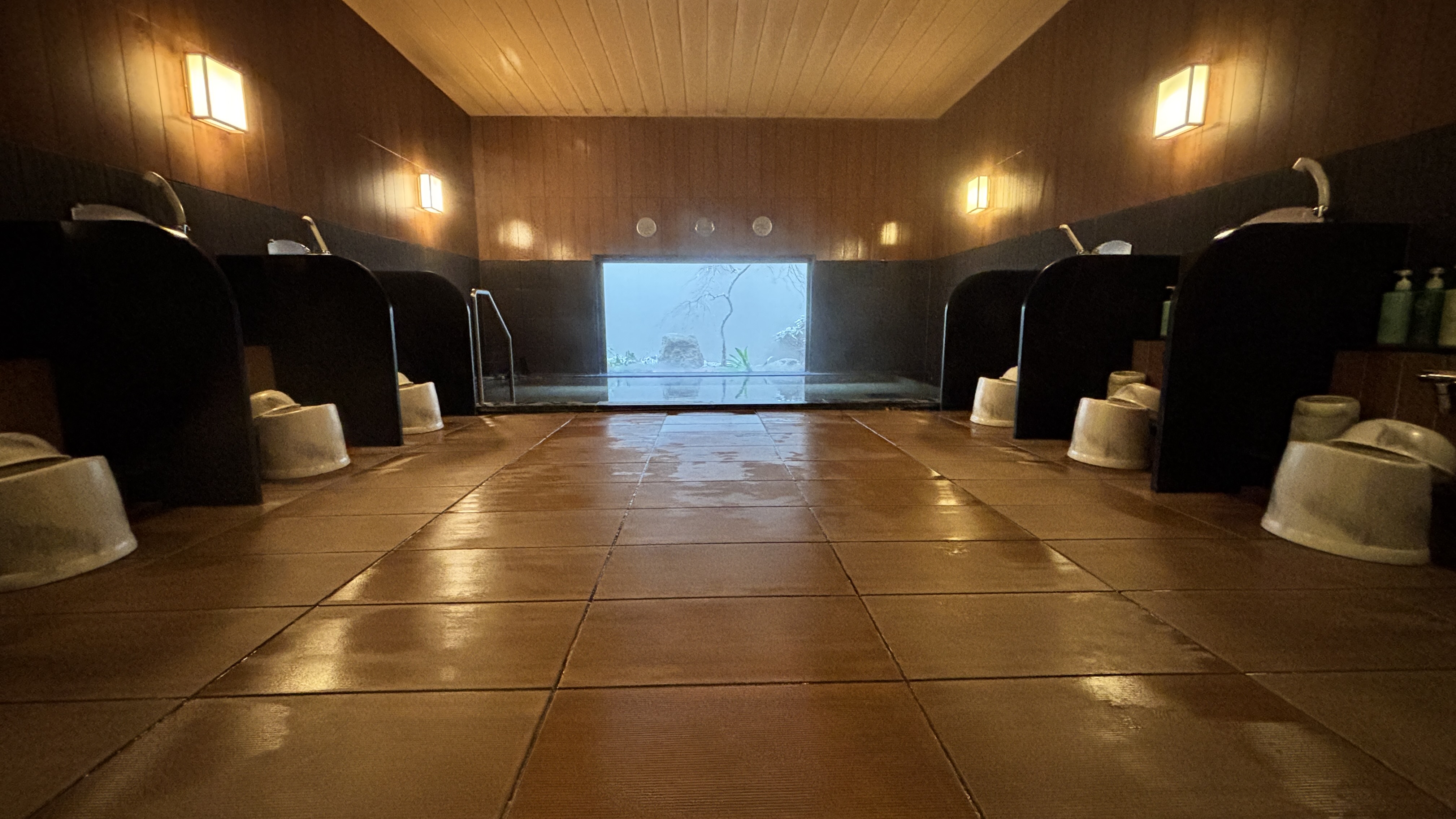 男性大浴場（洗い場①）