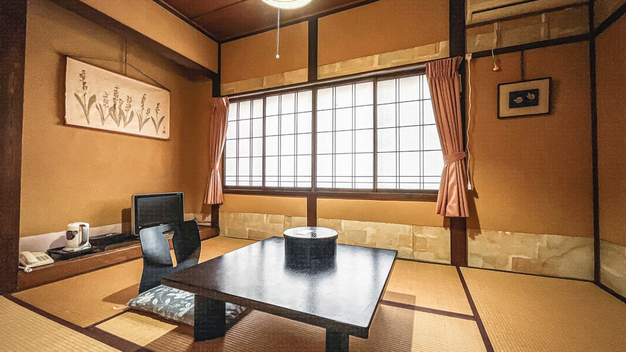 ・【客室／菊】ひとり旅に最適なコンパクトサイズの和室