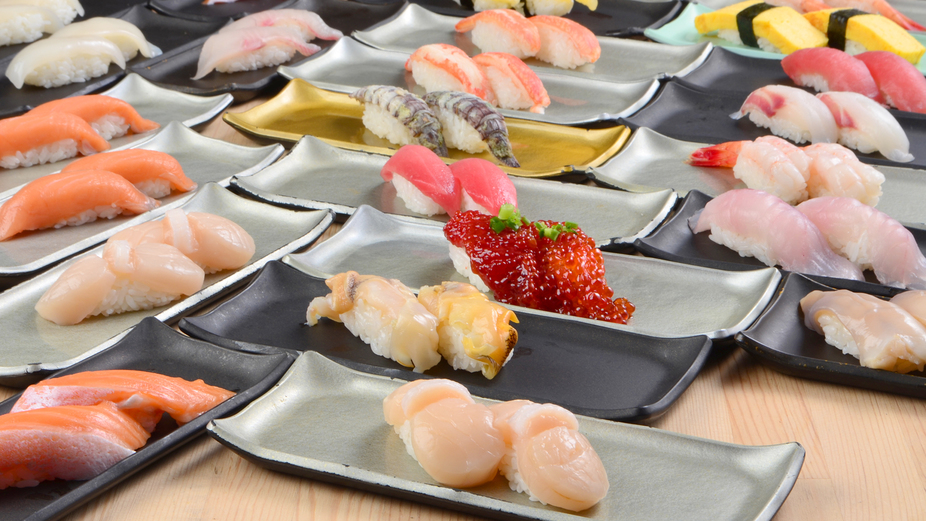 【全国の「根室花まる」で使える2000円お食事券付き】〜札幌3大グルメ！お寿司編〜　＜朝食付＞