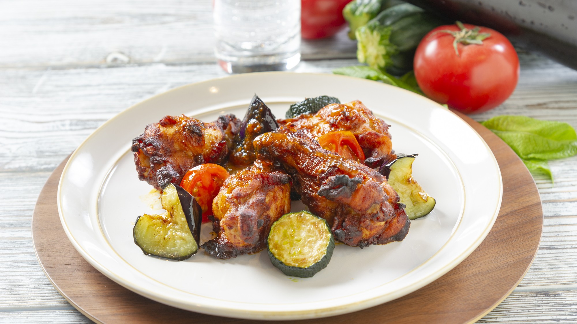 2025年夏の朝食メニュー♪～北海道産鶏のタンドリーチキンと夏野菜～