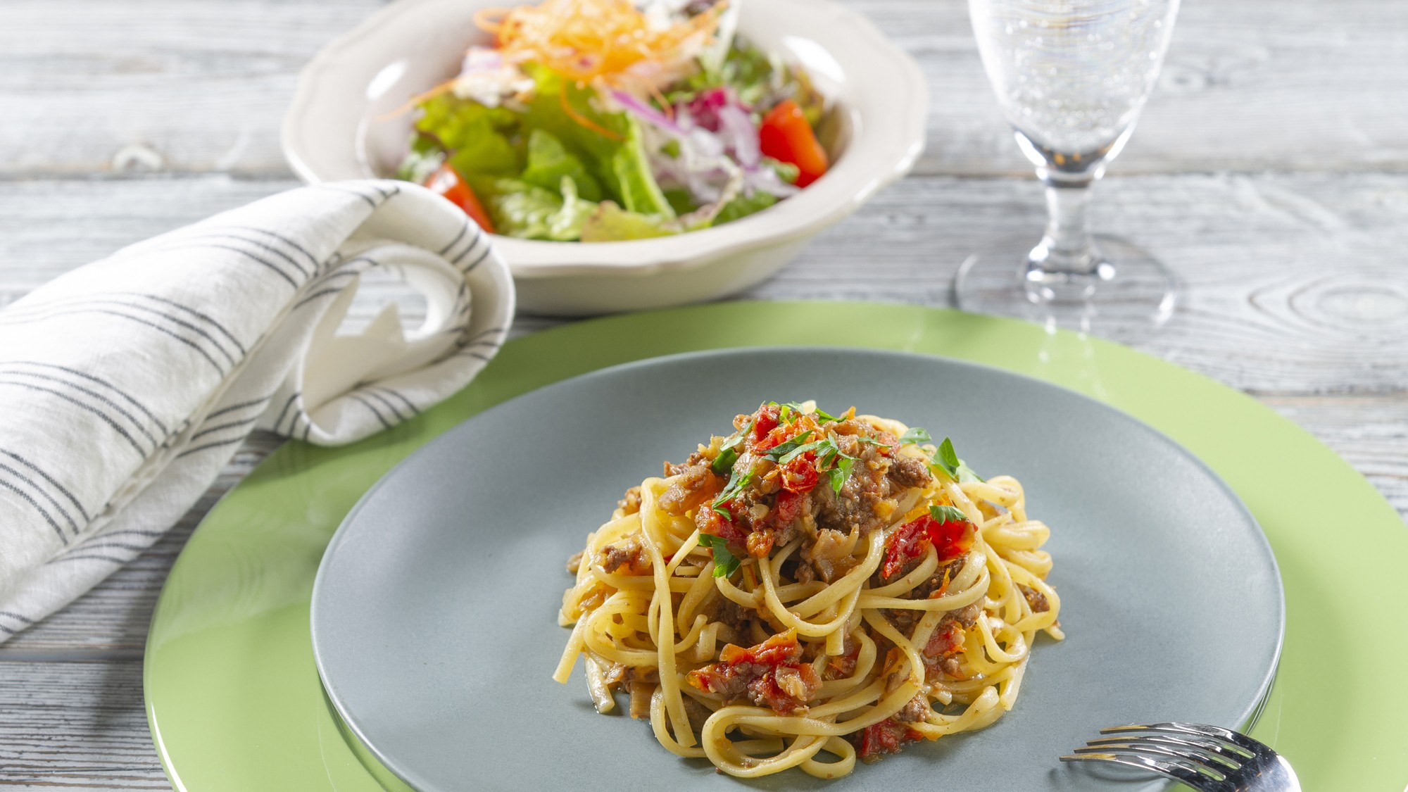 2025年春の朝食メニュー♪～春ごぼうのラグーソースパスタ～