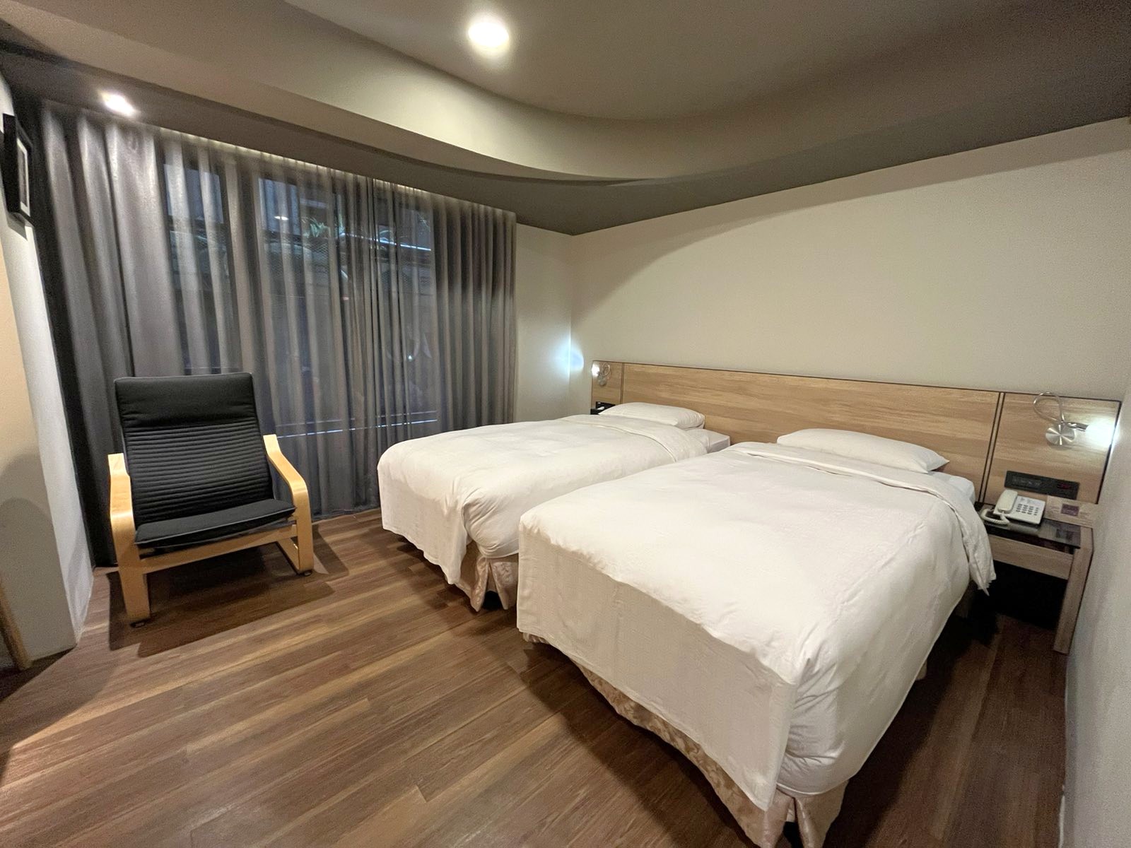 スーペリアツインルーム(Easy+ Room) 