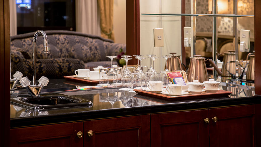 プレジデンシャルスイートルーム　ミニバー