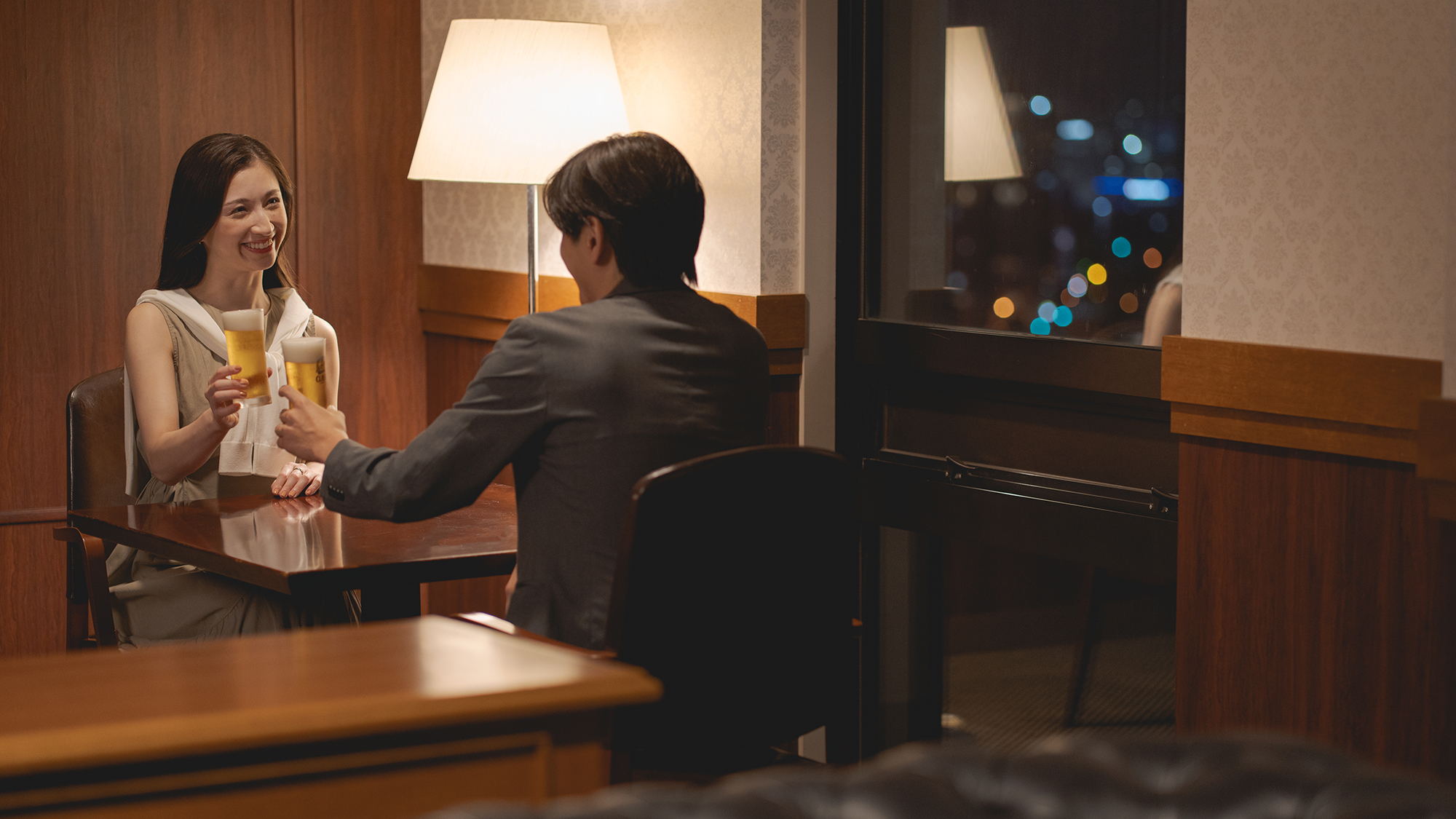 ステイタスラウンジ