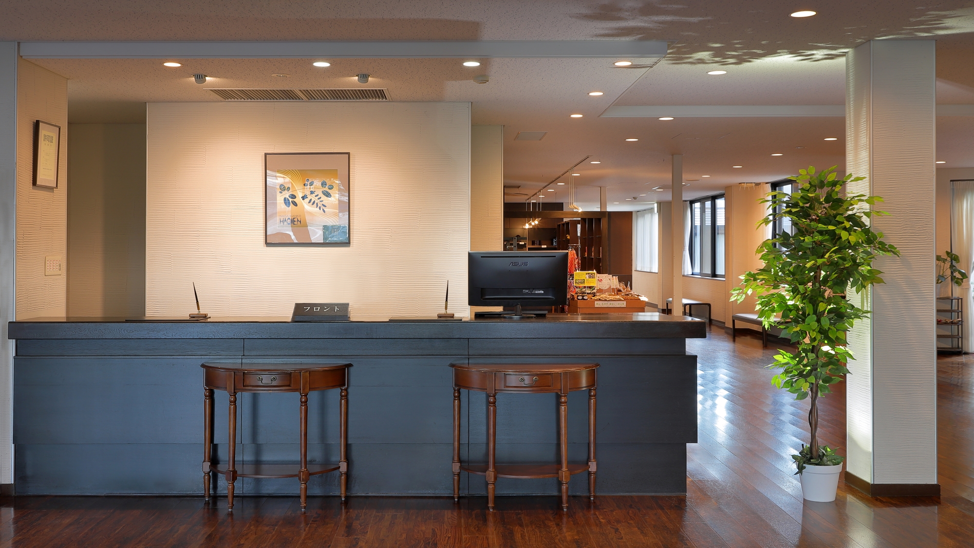 *【フロント】まずはこちらで、お客様をお出迎え致します