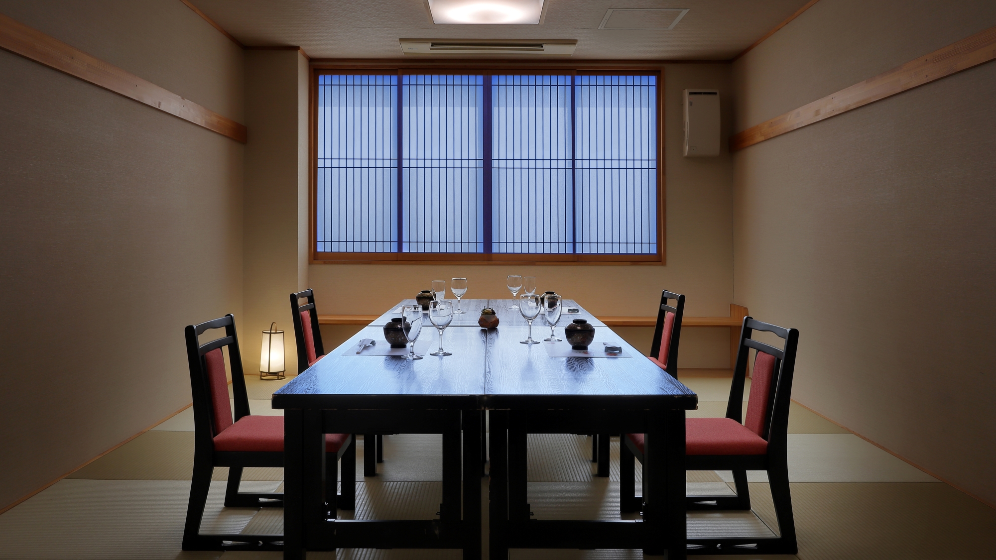 *【個室会食場】当館自慢の料理をごゆっくりお楽しみください♪