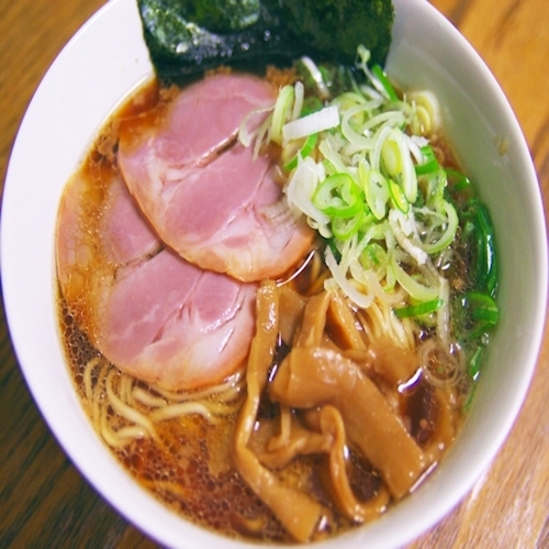 【お夜食付★素泊まりプラン】ビジネスマンや到着の遅い方に嬉しい♪特製ラーメン付で小腹が空いても安心♪